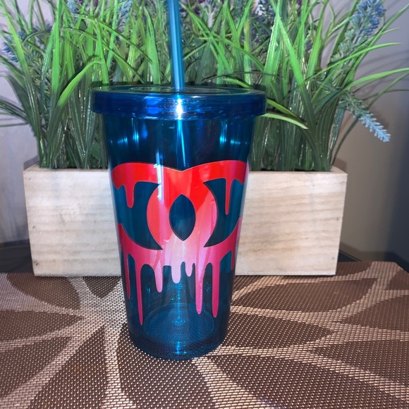 Tumbler - Picture 3 of 5